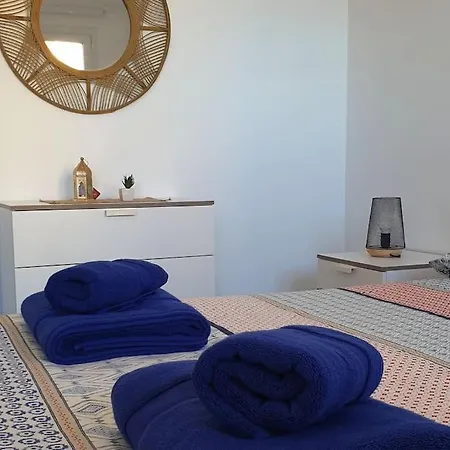 Lobos Views Workaction, Enjoy While Work