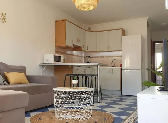 Lobos Views Workaction, Enjoy While Work קורלחו